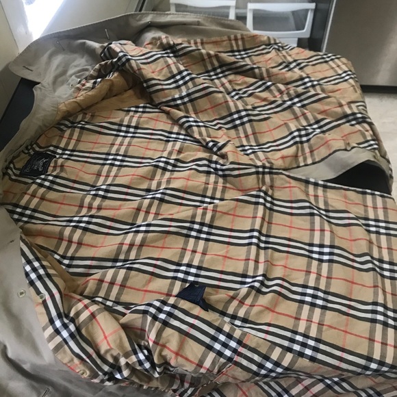 Burberry’s.London Vintage Trench coat